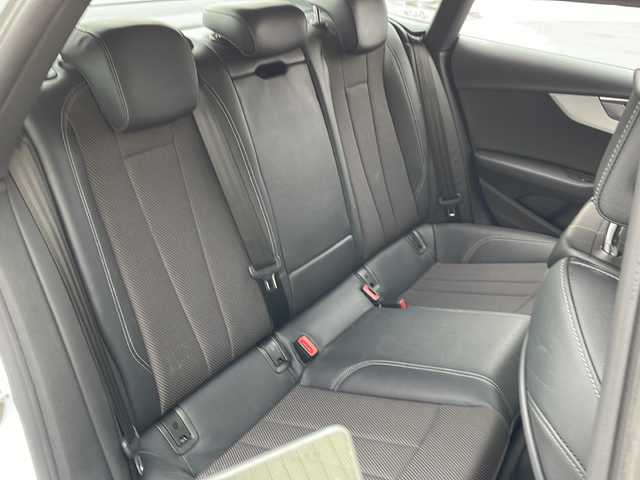 アウディ Ａ５ SB 45TFSIクワトロ Sライン 道北・旭川 2019(平31)年 3.3万km グレイシアホワイトメタリック /4WD//禁煙車//純正メモリナビ//CD/DVD/SD/BT/USB/AUX/フルセグ//バックカメラ//Audiプレセンス//Audiサイドアシスト//Audiアクティブレーンアシスト//渋滞アシスト//アダプティブクルーズコントロール//コーナーセンサー//アイドリングストップ//パドルシフト//ハーフレザーシート//シートヒーター//パワーシート//オートライト//LEDヘッドライト//リアフォグ//ヘッドライトウォッシャー//前後ドライブレコーダー//ビルトインETC2.0//パワーバックドア//トノカバー//純正フロアマット//オートワイパー//保証書//取説