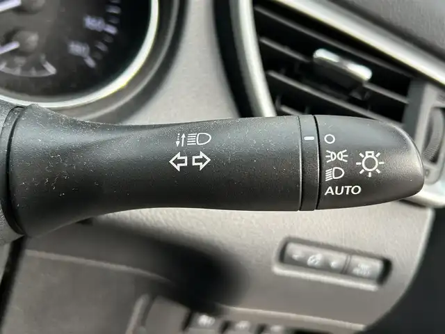 日産 エクストレイル ハイブリッド 20X エマージェンシーブレーキ 新潟県 2015(平27)年 12万km スチールブルー 衝突軽減ブレーキ/全方位カメラ/４WD/シートヒーター/クルーズコントロール追従有/ドライブレコーダー（前方のみ）/前後コーナーセンサー/純正ナビ/（フルセグ、Bluetooth、CD/DVD、AM/FM）/オートライト/レーンキープアシスト/純正ETC/LEDヘッドライト/フォグランプ/電動格納コーナーポール/スペアキー1本/スマートキー/プッシュスタート/純正フロアマット/純正アルミホイール