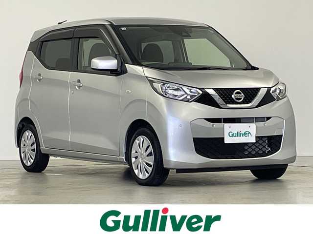 日産 デイズ S 岐阜県 2021(令3)年 0.5万km スターリングシルバーM 純正カーオディオ/AM/FM/BT/USB/バックカメラ/衝突軽減ブレーキ/踏み間違い防止アシスト/オートライト/ハイビームアシスト/アイドリングストップ/クリアランスソナー/純正フロアマット/サイドバイザー