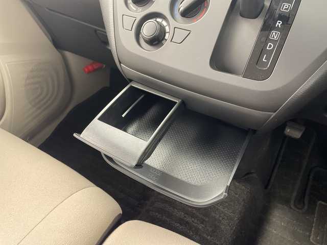 日産 デイズ S 岐阜県 2021(令3)年 0.5万km スターリングシルバーM 純正カーオディオ/AM/FM/BT/USB/バックカメラ/衝突軽減ブレーキ/踏み間違い防止アシスト/オートライト/ハイビームアシスト/アイドリングストップ/クリアランスソナー/純正フロアマット/サイドバイザー