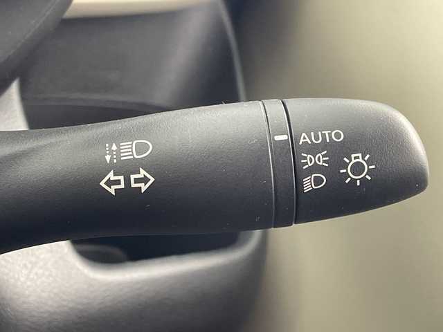 日産 デイズ S 岐阜県 2021(令3)年 0.5万km スターリングシルバーM 純正カーオディオ/AM/FM/BT/USB/バックカメラ/衝突軽減ブレーキ/踏み間違い防止アシスト/オートライト/ハイビームアシスト/アイドリングストップ/クリアランスソナー/純正フロアマット/サイドバイザー