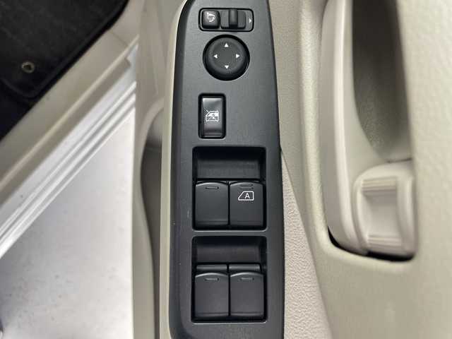 日産 デイズ S 岐阜県 2021(令3)年 0.5万km スターリングシルバーM 純正カーオディオ/AM/FM/BT/USB/バックカメラ/衝突軽減ブレーキ/踏み間違い防止アシスト/オートライト/ハイビームアシスト/アイドリングストップ/クリアランスソナー/純正フロアマット/サイドバイザー