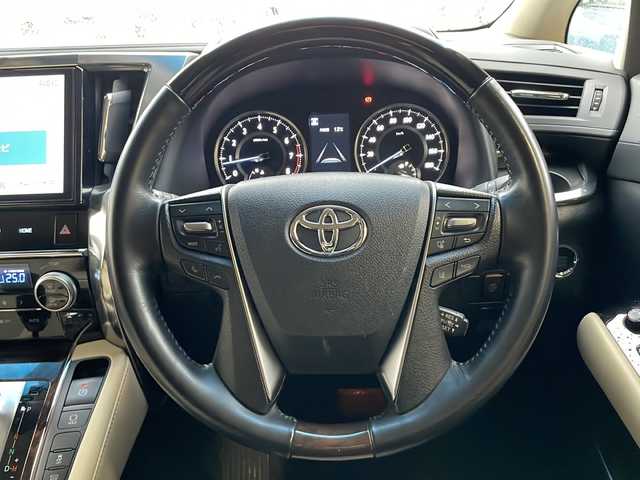 トヨタ ヴェルファイア V 栃木県 2020(令2)年 4.6万km ホワイトパールクリスタルシャイン 純正ディスプレイオーディオ/・NSZN-Z68T/・Bluetooth /・TV フルセグ/・バックカメラ/追従式クルーズコントロール/WAC/両側パワースライドドア/電動バックドア/ドライブレコーダー/ETC/オートブレーキホールド/電動パーキング/リアサンシェード/レザーシート/シートヒーター/シートクーラー/パワーシート/衝突被害軽減システム/コーナーセンサー/LEDヘッドライト/オートライト/盗難防止装置