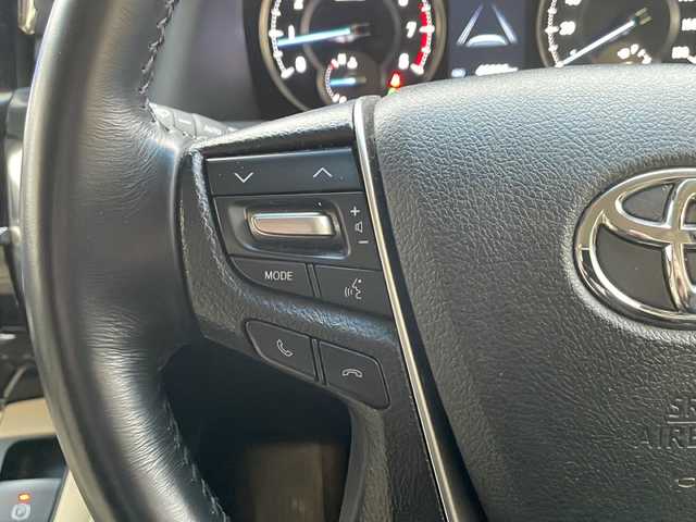 トヨタ ヴェルファイア V 栃木県 2020(令2)年 4.6万km ホワイトパールクリスタルシャイン 純正ディスプレイオーディオ/・NSZN-Z68T/・Bluetooth /・TV フルセグ/・バックカメラ/追従式クルーズコントロール/WAC/両側パワースライドドア/電動バックドア/ドライブレコーダー/ETC/オートブレーキホールド/電動パーキング/リアサンシェード/レザーシート/シートヒーター/シートクーラー/パワーシート/衝突被害軽減システム/コーナーセンサー/LEDヘッドライト/オートライト/盗難防止装置