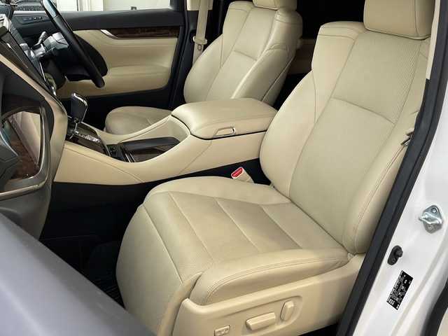 トヨタ ヴェルファイア V 栃木県 2020(令2)年 4.6万km ホワイトパールクリスタルシャイン 純正ディスプレイオーディオ/・NSZN-Z68T/・Bluetooth /・TV フルセグ/・バックカメラ/追従式クルーズコントロール/WAC/両側パワースライドドア/電動バックドア/ドライブレコーダー/ETC/オートブレーキホールド/電動パーキング/リアサンシェード/レザーシート/シートヒーター/シートクーラー/パワーシート/衝突被害軽減システム/コーナーセンサー/LEDヘッドライト/オートライト/盗難防止装置