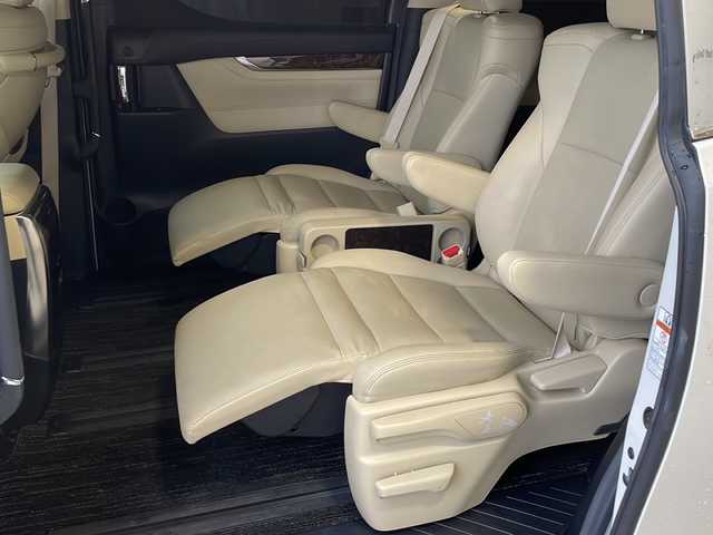 トヨタ ヴェルファイア V 栃木県 2020(令2)年 4.6万km ホワイトパールクリスタルシャイン 純正ディスプレイオーディオ/・NSZN-Z68T/・Bluetooth /・TV フルセグ/・バックカメラ/追従式クルーズコントロール/WAC/両側パワースライドドア/電動バックドア/ドライブレコーダー/ETC/オートブレーキホールド/電動パーキング/リアサンシェード/レザーシート/シートヒーター/シートクーラー/パワーシート/衝突被害軽減システム/コーナーセンサー/LEDヘッドライト/オートライト/盗難防止装置