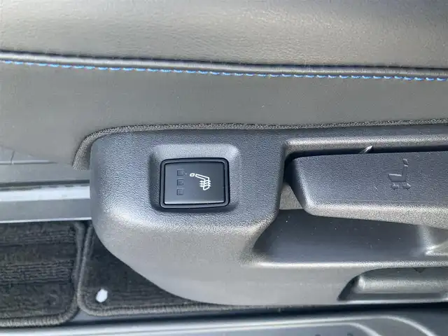 日産 セレナ e－パワー オーテック 福岡県 2023(令5)年 1.9万km パールⅡ カロッツェリアナビ/両側ハンズフリーパワースライドドア/全周囲カメラ/ビルトインETC/プロパイロット/エマージェンシーブレーキ/車線逸脱防止支援システム/後退時車両検知警報/衝突回避ステアリングアシスト/デジタルルームミラー/LEDヘッドランプ/革巻きステアリング/ステアリングヒーター/ブラック合皮シート/前席/2列目シートヒーター/2列目キャプテンシート/純正16インチアルミホイール/スマートキー/プッシュエンジンスターター/禁煙車