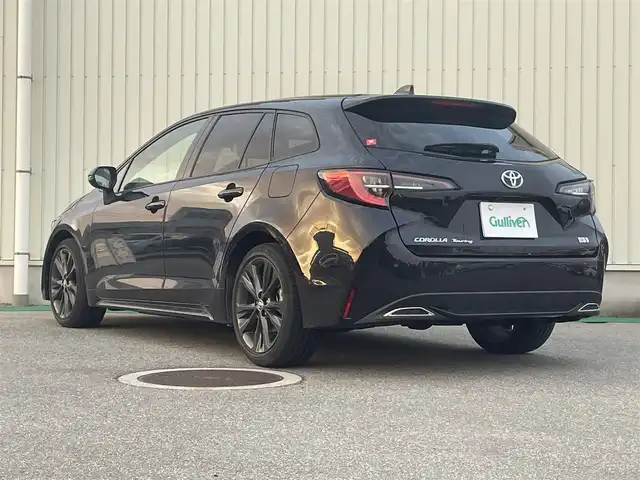 トヨタ カローラツーリング ハイブリッド ダブルバイビー 富山県 2021(令3)年 2.3万km スパークリングブラックパールクリスタルシャイン 純正ディスプレイオーディオ/Bluetooth/バックカメラ/ミラーキャスト/セーフティセンス/レーダークルーズコントロール/レーンキープアシスト/オートマチックハイビーム/ハーフレザーシート/コーナーセンサー/LEDオートライト/ＬＥＤフォグライト