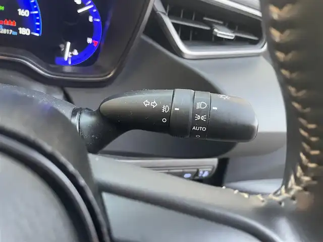 トヨタ カローラツーリング ハイブリッド ダブルバイビー 富山県 2021(令3)年 2.3万km スパークリングブラックパールクリスタルシャイン 純正ディスプレイオーディオ/Bluetooth/バックカメラ/ミラーキャスト/セーフティセンス/レーダークルーズコントロール/レーンキープアシスト/オートマチックハイビーム/ハーフレザーシート/コーナーセンサー/LEDオートライト/ＬＥＤフォグライト