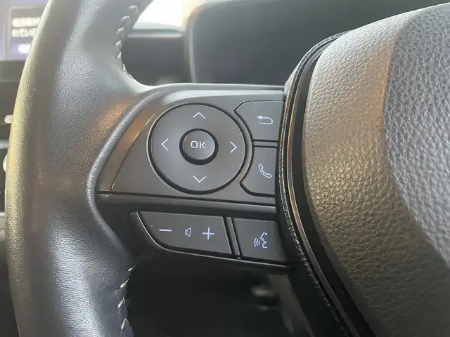 トヨタ カローラツーリング ハイブリッド ダブルバイビー 富山県 2021(令3)年 2.3万km スパークリングブラックパールクリスタルシャイン 純正ディスプレイオーディオ/Bluetooth/バックカメラ/ミラーキャスト/セーフティセンス/レーダークルーズコントロール/レーンキープアシスト/オートマチックハイビーム/ハーフレザーシート/コーナーセンサー/LEDオートライト/ＬＥＤフォグライト