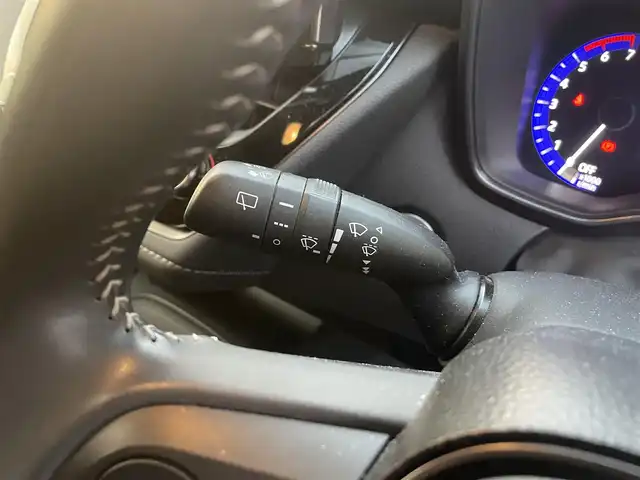 トヨタ カローラツーリング ハイブリッド ダブルバイビー 富山県 2021(令3)年 2.3万km スパークリングブラックパールクリスタルシャイン 純正ディスプレイオーディオ/Bluetooth/バックカメラ/ミラーキャスト/セーフティセンス/レーダークルーズコントロール/レーンキープアシスト/オートマチックハイビーム/ハーフレザーシート/コーナーセンサー/LEDオートライト/ＬＥＤフォグライト