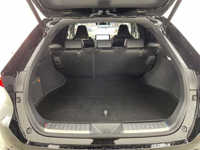 トヨタ ハリアー ハイブリッド Z 兵庫県 2023(令5)年 3.5万km ブラック ・モデリスタエアロ/・JBLサウンドシステム/・トヨタセーフティーセンス/・プリクラッシュセーフティ/・レーントレーシングアシスト/・リヤクロストラフィックアラート/・パーキングサポートブレーキ/・ロードサインアシスト/・BSM/・先行車発進お知らせ/・クリアランスソナー/・レーダークルーズコントロール/・オートマチックハイビーム/・純正12.3インチナビ＆フルセグ＆BT＆USB/・バックカメラ/・サイドカメラ/・デジタルインナーミラー（録画機能付き）/・ビルトインETC/・運転席パワーシート/・電動パーキングブレーキ/・オートホールド/・スマートキー/・スペアキー/・プッシュスタート/・ヘッドアップディスプレイ/・LEDヘッドライト/・フォグ/・オートライト/・フロアマット/・W＋サイドエアバッグ/・カーテンエアバック/・BLITZ車高調/・社外21インチアルミホール