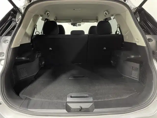 日産 エクストレイル 20X エマージェンシーブレーキ 大阪府 2015(平27)年 5.3万km ブリリアントシルバー 純正ナビTV 360カメラ シートヒーター 電動リアゲート クルーズコントロール 衝突軽減ブレーキ レーンアシスト スマートキー プッシュスタート クリアランスソナー