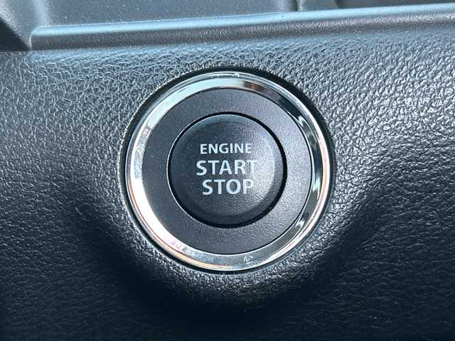 三菱 デリカＤ：２ ハイブリッドSZ ナビパッケージ 千葉県 2017(平29)年 6万km スーパーブラックP ナビ　全方位カメラ　両側電動スライドドア　フルセグTV　BT　クルコン　ステアスイッチ　レーダーブレーキ　ドラレコ　ビルトインETC　USB　スマートキー　プッシュスタート　HID　オートライト