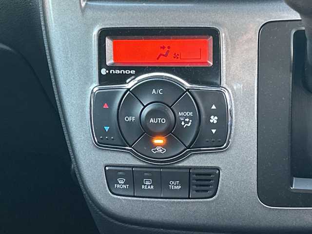 三菱 デリカＤ：２ ハイブリッドSZ ナビパッケージ 千葉県 2017(平29)年 6万km スーパーブラックP ナビ　全方位カメラ　両側電動スライドドア　フルセグTV　BT　クルコン　ステアスイッチ　レーダーブレーキ　ドラレコ　ビルトインETC　USB　スマートキー　プッシュスタート　HID　オートライト