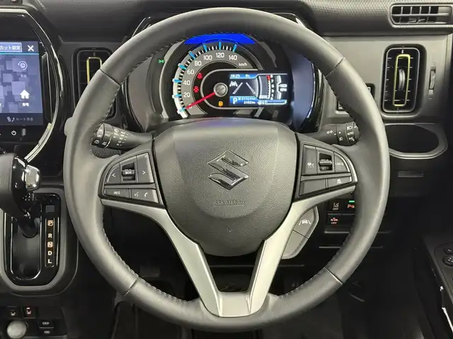 スズキ ハスラー HYBRID X 愛知県 2024(令6)年 0.3万km フェニックスレッドパール/ガンメタリック2トーンルーフ 純正メモリナビ/（BT/フルTV/CD/AM/FM/ipod）/全方位カメラ/スズキセーフティサポート/・衝突被害軽減ブレーキ/・アダプティブクルーズコントロール/・誤発進抑制機能/・ハイビームアシスト/LEDライト/シートヒーターDN席/コーナーセンサー後方/USB端子/純正アルミホイール/純正フロアマット