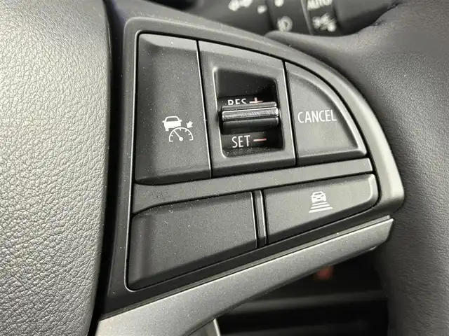 スズキ ハスラー HYBRID X 愛知県 2024(令6)年 0.3万km フェニックスレッドパール/ガンメタリック2トーンルーフ 純正メモリナビ/（BT/フルTV/CD/AM/FM/ipod）/全方位カメラ/スズキセーフティサポート/・衝突被害軽減ブレーキ/・アダプティブクルーズコントロール/・誤発進抑制機能/・ハイビームアシスト/LEDライト/シートヒーターDN席/コーナーセンサー後方/USB端子/純正アルミホイール/純正フロアマット