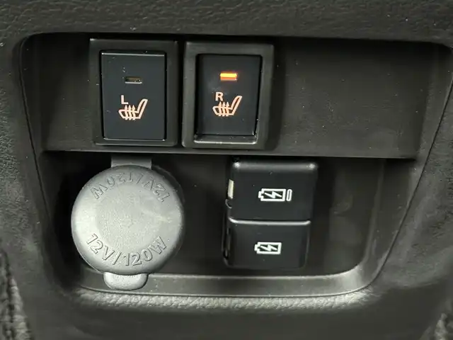 スズキ ハスラー HYBRID X 愛知県 2024(令6)年 0.3万km フェニックスレッドパール/ガンメタリック2トーンルーフ 純正メモリナビ/（BT/フルTV/CD/AM/FM/ipod）/全方位カメラ/スズキセーフティサポート/・衝突被害軽減ブレーキ/・アダプティブクルーズコントロール/・誤発進抑制機能/・ハイビームアシスト/LEDライト/シートヒーターDN席/コーナーセンサー後方/USB端子/純正アルミホイール/純正フロアマット