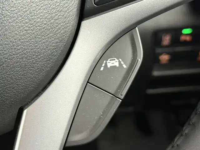 スズキ ハスラー HYBRID X 愛知県 2024(令6)年 0.3万km フェニックスレッドパール/ガンメタリック2トーンルーフ 純正メモリナビ/（BT/フルTV/CD/AM/FM/ipod）/全方位カメラ/スズキセーフティサポート/・衝突被害軽減ブレーキ/・アダプティブクルーズコントロール/・誤発進抑制機能/・ハイビームアシスト/LEDライト/シートヒーターDN席/コーナーセンサー後方/USB端子/純正アルミホイール/純正フロアマット