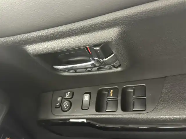 スズキ ハスラー HYBRID X 愛知県 2024(令6)年 0.3万km フェニックスレッドパール/ガンメタリック2トーンルーフ 純正メモリナビ/（BT/フルTV/CD/AM/FM/ipod）/全方位カメラ/スズキセーフティサポート/・衝突被害軽減ブレーキ/・アダプティブクルーズコントロール/・誤発進抑制機能/・ハイビームアシスト/LEDライト/シートヒーターDN席/コーナーセンサー後方/USB端子/純正アルミホイール/純正フロアマット