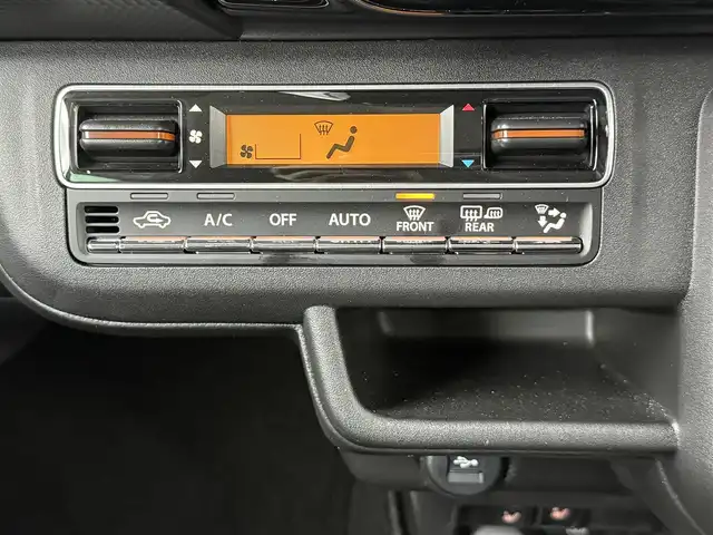 スズキ ハスラー HYBRID X 愛知県 2024(令6)年 0.3万km フェニックスレッドパール/ガンメタリック2トーンルーフ 純正メモリナビ/（BT/フルTV/CD/AM/FM/ipod）/全方位カメラ/スズキセーフティサポート/・衝突被害軽減ブレーキ/・アダプティブクルーズコントロール/・誤発進抑制機能/・ハイビームアシスト/LEDライト/シートヒーターDN席/コーナーセンサー後方/USB端子/純正アルミホイール/純正フロアマット