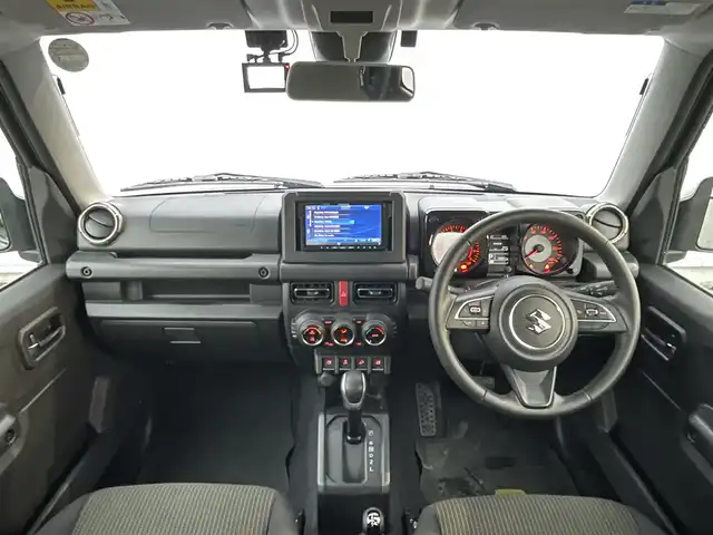スズキ ジムニー XC 滋賀県 2023(令5)年 1.9万km ブルーイッシュブラックパール3 社外ナビ/・Bluetooth/フルセグ/・CD/DVD/ステアリングリモコン/前後ドラレコ/ETC/前席シートヒーター/LEDオートライト/フォグライト/ヘッドライトウォッシャー/クルーズコントロール/スズキセーフティ/スマートキー