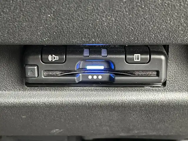 スズキ ジムニー XC 滋賀県 2023(令5)年 1.9万km ブルーイッシュブラックパール3 社外ナビ/・Bluetooth/フルセグ/・CD/DVD/ステアリングリモコン/前後ドラレコ/ETC/前席シートヒーター/LEDオートライト/フォグライト/ヘッドライトウォッシャー/クルーズコントロール/スズキセーフティ/スマートキー