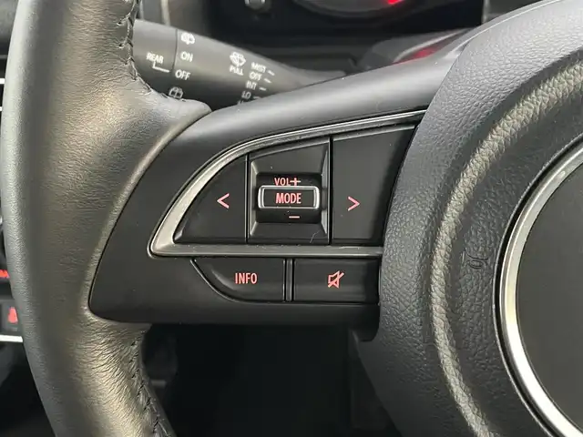 スズキ ジムニー XC 滋賀県 2023(令5)年 1.9万km ブルーイッシュブラックパール3 社外ナビ/・Bluetooth/フルセグ/・CD/DVD/ステアリングリモコン/前後ドラレコ/ETC/前席シートヒーター/LEDオートライト/フォグライト/ヘッドライトウォッシャー/クルーズコントロール/スズキセーフティ/スマートキー