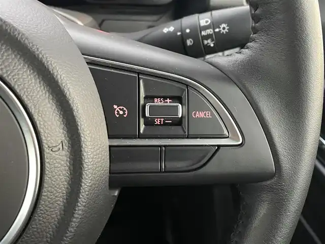 スズキ ジムニー XC 滋賀県 2023(令5)年 1.9万km ブルーイッシュブラックパール3 社外ナビ/・Bluetooth/フルセグ/・CD/DVD/ステアリングリモコン/前後ドラレコ/ETC/前席シートヒーター/LEDオートライト/フォグライト/ヘッドライトウォッシャー/クルーズコントロール/スズキセーフティ/スマートキー