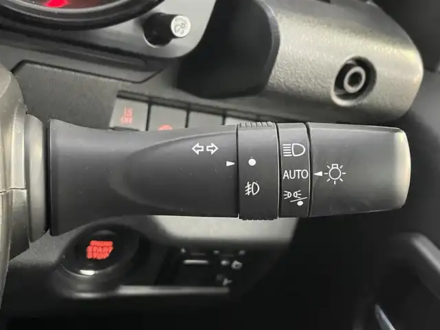 スズキ ジムニー XC 滋賀県 2023(令5)年 1.9万km ブルーイッシュブラックパール3 社外ナビ/・Bluetooth/フルセグ/・CD/DVD/ステアリングリモコン/前後ドラレコ/ETC/前席シートヒーター/LEDオートライト/フォグライト/ヘッドライトウォッシャー/クルーズコントロール/スズキセーフティ/スマートキー