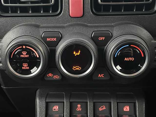 スズキ ジムニー XC 滋賀県 2023(令5)年 1.9万km ブルーイッシュブラックパール3 社外ナビ/・Bluetooth/フルセグ/・CD/DVD/ステアリングリモコン/前後ドラレコ/ETC/前席シートヒーター/LEDオートライト/フォグライト/ヘッドライトウォッシャー/クルーズコントロール/スズキセーフティ/スマートキー