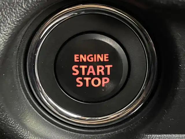 スズキ ジムニー XC 滋賀県 2023(令5)年 1.9万km ブルーイッシュブラックパール3 社外ナビ/・Bluetooth/フルセグ/・CD/DVD/ステアリングリモコン/前後ドラレコ/ETC/前席シートヒーター/LEDオートライト/フォグライト/ヘッドライトウォッシャー/クルーズコントロール/スズキセーフティ/スマートキー