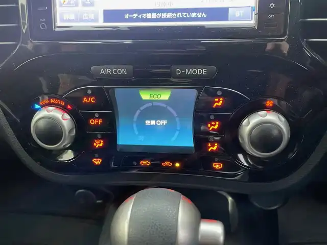 日産 ジューク 15RX Vセレクション 広島県 2016(平28)年 6.9万km スーパーブラック /登録時走行距離/　　　　　　　68872キロ/アイドリングストップ/純正ナビ/アラウンドビューモニター/地デジ視聴可/オートライト/ビルトインETC/新車時整備手帳/　　【保証書】/取扱説明書/