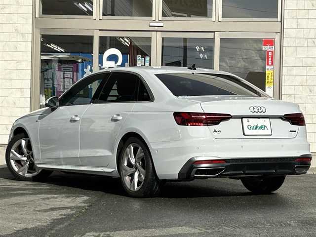 アウディ Ａ４ 40TDIクワトロ Sライン 岩手県 2023(令5)年 3.2万km グレイシアホワイトメタリック ワンオーナー/衝突軽減装置/ディーゼルターボ　/純正ナビ　/フルセグTV/ビルトインETC　/全方位カメラ　/アダクティブクルーズコントロール /純正前後ドライブレコーダー/パドルシフト /コーナーセンサー /前席シートヒーター/前席パワーシート/運転席シートメモリ /スマホ充電 /革ステアリング/横滑り防止装置/純正フロアマット/スマートキー×2/保証書 取説