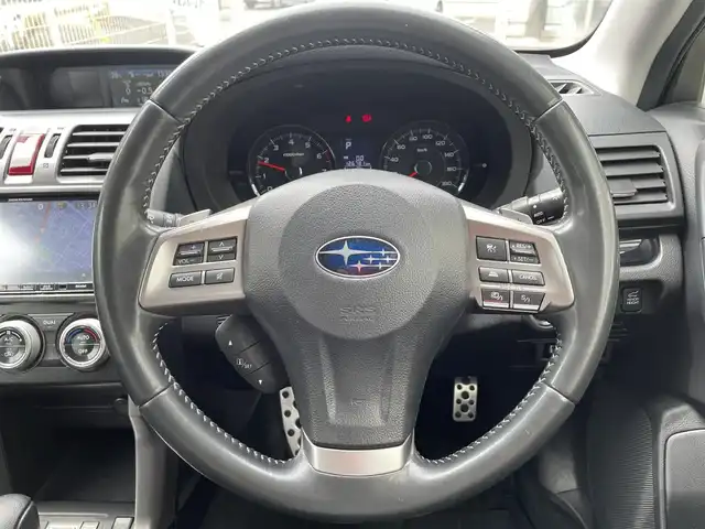 スバル フォレスター 2．0XT アイサイト アドバン 埼玉県 2014(平26)年 12.7万km ディープシーブルーパール ワンオーナー/ハーフレザーシート/アイサイト/・車速追従機能付きクルーズコントロール/・プリクラッシュブレーキ/・AT誤発進抑制制御/・車線逸脱警報/・ふらつき警報/・先行車発進お知らせ/DIATONE純正SDナビ/　DTV/CD/DVD/SD/BT/【NR-MZ80】/DIATONEサウンド/パワーバックドア/バックカメラ/メモリーハイトスイッチ/デイライト/前席パワーシート/前席シートヒーター/フロントフォグライト/パドルシフト/純正18インチアルミホイール/プッシュスタート/スマートキー/スペアキー/ETC/保証書/取扱説明書