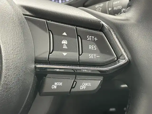 マツダ ＣＸ－５ XD スマートエディション 岡山県 2022(令4)年 3.3万km スノーフレイクホワイトパールマイカ 純正10.25インチナビ/・FM/AM/Bluetooth/フルセグ/Carplay/全方位カメラ/セーフティ/・スマートブレーキサポート/・車線逸脱警報/・ブラインドスポットモニター/・レーダークルーズコントロール/・オートマチックハイビーム/・コーナーセンサー/ETC/USB入力端子/純正17インチアルミ/純正フロアマット