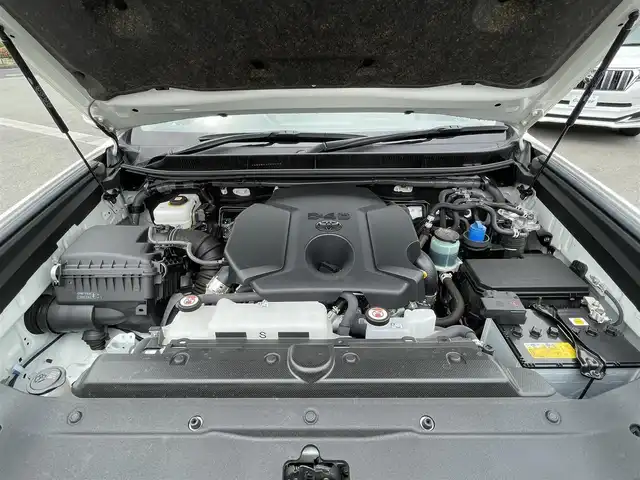トヨタ ランドクルーザー プラド TX 群馬県 2022(令4)年 1.6万km ホワイトパールクリスタルシャイン ＴＲＤエアロ　/純正ナビ・フルセグ・Ｂｌｕｅｔｏｏｔｈ・ＣＤ・ＤＶＤ/バックカメラ　/衝突軽減ブレーキ　/レーンアシスト　/コーナーセンサー　/アダプティブクルーズコントロール　/純正19インチAW/ＥＴＣ２．０　/オートハイビーム/純正フロアマット