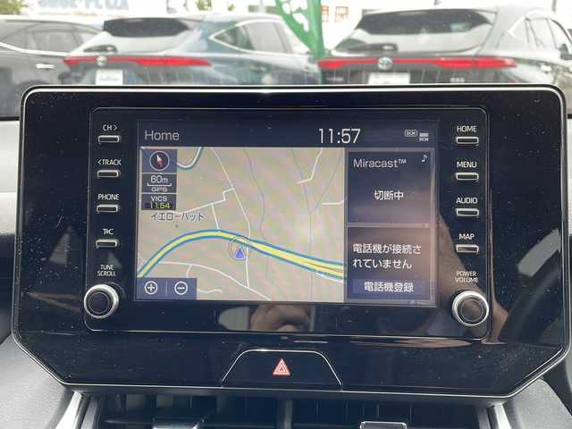 トヨタ ハリアー S 兵庫県 2022(令4)年 5.6万km グレー 純正ディスプレイオーディオ/・ディーラーオプションナビ/・BT/・CD/DVD/セーフティセンス/・プリクラッシュセーフティ/・レーントレーシングアシスト/・レーダークルーズコントロール/・オートマチックハイビーム/・ロードサインアシスト/パーキングサポートブレーキ/前後コーナーセンサー/W＋サイドエアバック/MT付きAT/革巻きステアリング/ステアリングスイッチ/LEDヘッドランプ/純正17インチ5本スポークアルミホイール/スマートエントリー/スタートシステム