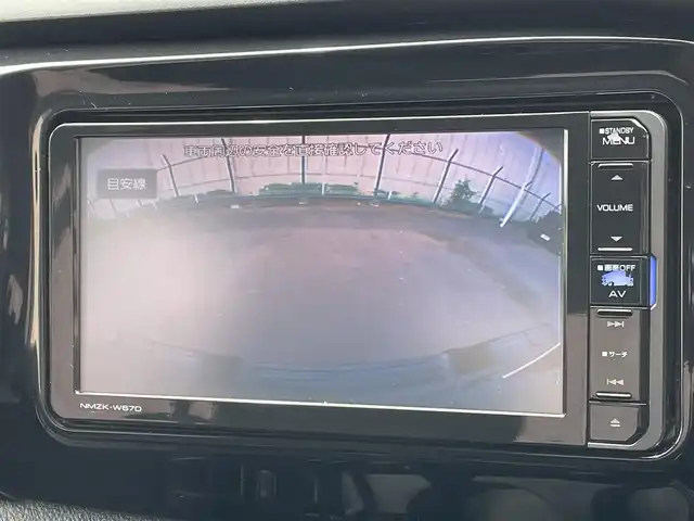 トヨタ ハイラックス X 東京都 2019(令1)年 4.2万km シルバーメタリック ナビ/バックモニター/ETC/リヤデフロック/パワーヒーター/排出ガス浄化装置/ＥＣＯモード/横滑り防止装置/ステアリングスイッチ/マニュアルエアコン/オートウィンドウ/キーレスエントリー