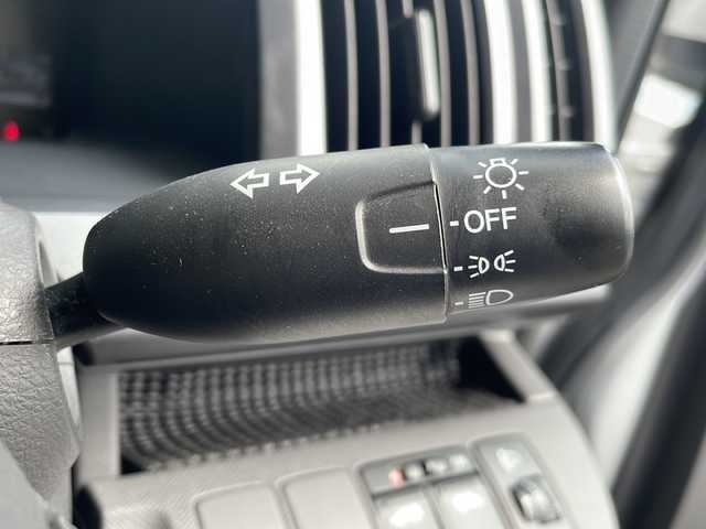 ホンダ ステップワゴン G Lパッケージ 三重県 2010(平22)年 4.8万km スーパープラチナメタリック 禁煙車/純正ナビ/CD/ラジオ/ワンセグTV/バックカメラ/ETC/両側パワースライドドア/スマートキー/オートエアコン