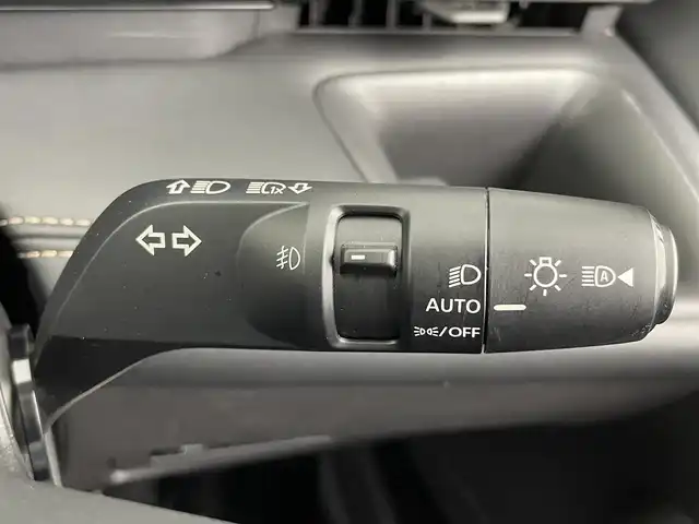 日産 セレナ e－パワー ハイウェイスター V 大分県 2023(令5)年 3.3万km プリズムホワイト 社外ナビ/TV/Bluetooth/バックカメラ/両側パワースライドドア/電動パーキングブレーキ/プロパイロット/ＬＥＤヘッドライト/ドライブレコーダー/ETC/プッシュスタート/フロアマット/レーダークルーズ
