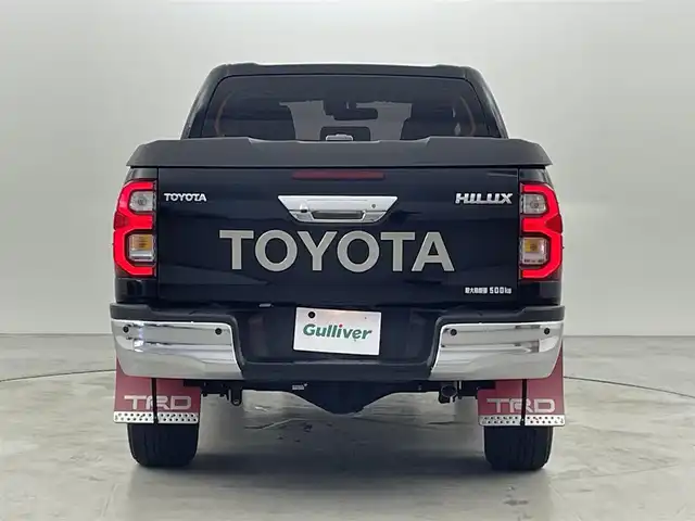 トヨタ ハイラックス Z 福岡県 2022(令4)年 5.8万km アティチュードブラックマイカ 純正ナビ（ＢＴ，フルセグＴＶ）　/バックカメラ　/ＥＴＣ　/レーダークルーズコントロール　/コーナーセンサー　/衝突被害軽減　/レーンキープ　/トランスファースイッチ/ヒルディセントコントロール　/ベッドライナー　/トノカバー　/TRDマッドフラップ