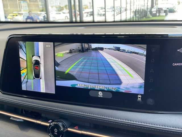 日産 アリア B6 愛知県 2022(令4)年 3.7万km ダークメタルグレー プロパイロット2.0/BOSEプレミアムサウンド/パノラミックガラスルーフ/純正11型ナビ/全方位カメラ/レーダークルーズコントロール/パーキングアシスト/シートヒーター/フルセグTV/AppleCarPlay/Android　Auto/電動リアゲート/パワーシート/ヘッドアップディスプレイ/コーナーセンサー/純正AW/コーナーセンサー/ルーフレール/ETC（2.0）/ブラインドスポットモニター/LEDヘッドライト/インテリジェントルームミラー/レーンキープアシスト/オートハイビーム/置くだけ充電/ドラレコ/ステアリングスイッチ/スマートキー/プッシュスタート
