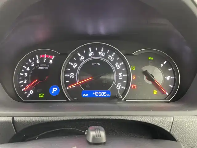 トヨタ ヴォクシー ZS 煌Ⅲ 岡山県 2021(令3)年 4.3万km ブラック 純正９インチナビ	/【ナビ/フルセグ/Bluetooth/DVD】	/両側パワースライドドア/バックカメラ/クルーズコントロール/オートハイビーム	/LEDヘッドライト（AUTO機能付き）/ビルトインETC/衝突軽減ブレーキシステム	/車線逸脱防止システム	/横滑り防止装置	/踏み間違い防止装置/純正15インチアルミ	/コーナーセンサー（前後）	/純正フロアマット	/ステアリングスイッチ	/後席サンシェイド/チルトステアリング/シートリフター/シートバックテーブル(N席側)	/ウィンカーミラー/ドアバイザー/プッシュスタート