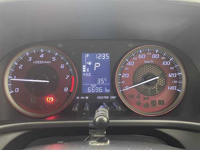 ダイハツ キャスト スポーツ SAⅡ 熊本県 2016(平28)年 6.7万km パールホワイトⅢ 社外ナビMDV-Z702W（ＣＤ・ＤＶＤ・ＢＴ）/バックカメラ　/ＥＴＣ　/運転席シートヒーター　/後ろのみコーナーセンサー　/スマートアシストII/・衝突回避支援ブレーキ/・衝突警報機能/・車線逸脱抑制機能/・誤発進制御機能/・先行車発進お知らせ機能/横滑り防止　/アイドリングストップ　/パドルシフト/純正フロアマット/純正１６インチAW/オートライト　/ＬＥＤヘッドライト　/フォグライト/プッシュスタート/スマートキー