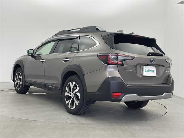 スバル アウトバック リミテッドEX 富山県 2022(令4)年 6.3万km ガンＭ 純正11.6型ナビ（AM/FM/USB/AUX/AppleCarplay/AndroidAuto/フルセグTV/Harman/kardonサウンド/アラウンドビューモニター/電動パノラマルーフ/社外AW付き冬タイヤ積込（2022年製残7mm）/アイサイトX搭載/プリクラッシュブレーキ/エマージェンシーレーンキープアシスト/アダプティブクルーズコントロール/オートマチックハイビーム/LEDヘッドライト/クリアランスソナー/ナッパーレザーシート/全席シートヒーター/ステアリングヒーター/電動リアゲート/ハンズフリーオープンパワーリアゲート/ドライブレコーダー/ETC/スマートキー×２/純正フロアマット/取扱説明書/保証書