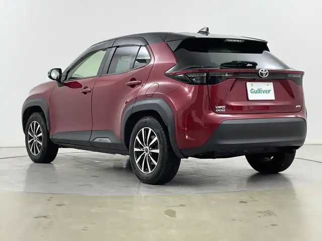 トヨタ ヤリスクロス Z 道央・札幌 2020(令2)年 4.5万km ブラックマイカ/センシュアルレッドマイカ ・４ＷＤ/寒冷地仕様/・セーフティセンス/・ワンオーナー/・レーダークルーズコントロール/・ダウンヒルアシスト/・ブラインドスポットモニター/・純正ナビ/・BT/DVD/CD/USB/ミラキャスト/・全方位カメラ/・ハーフレザーシート/・前席シートヒーター/・ステアリングスイッチ/・LEDヘッドライト/・オートライト/オートマチックハイビーム/・スマートキー/プッシュスタート/・純正エンジンスターター/・ETC