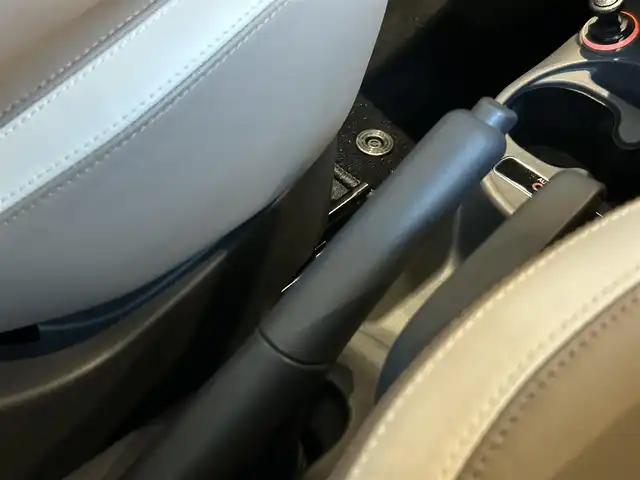 フィアット ５００ マーレブル 宮城県 2017(平29)年 1.6万km 青 限定車専用色：エピックブルー/ワンオーナー/ガラスルーフ/カロッツェリア製メモリナビ/フルセグTV/Bluetooth機能/バックカメラ/バックセンサー/ポルトローナ・フラウ製ブラウンレザーシート/純正15インチAW/キセノンヘッドライト/ETC車載器/キーレスキー