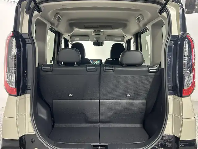 三菱 デリカミニ T プレミアム 大阪府 2025(令7)年 0.1千km ベージュⅡ T　PREMIUM　/【メーカーOP】9型ディスプレイオーディオ/サイドデカール/届出済未使用車　全方位カメラ　両側電動ドア　シートヒーター　レーダークルーズＣ　クリアランスソナー　ＢlueTooth　デジタルインナーミラー　ハンドルヒーター　オートホールド