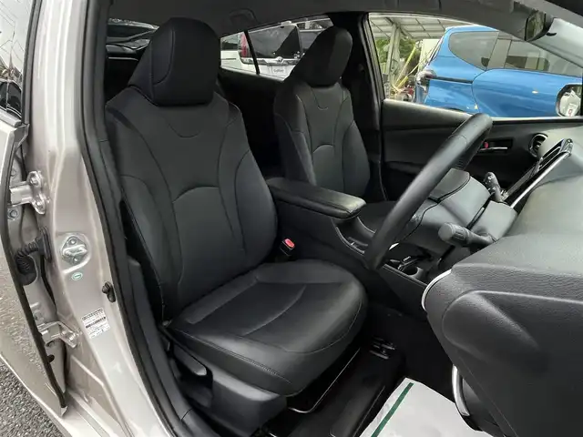 トヨタ プリウス S ツーリングセレクション 埼玉県 2016(平28)年 2.8万km スティールブロンドM レザーシート/前席シートヒーター/純正9型ナビTV/バックカメラ/ビルトインETC2.0/LEDヘッドライト/純正17インチアルミ/レーダークルーズコントロール/セーフティセンス/プッシュスタート/スマートキー/車検R９年3月まで